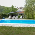 Vemini Mostar